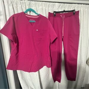 Fabletics Women's Pink scrub Set